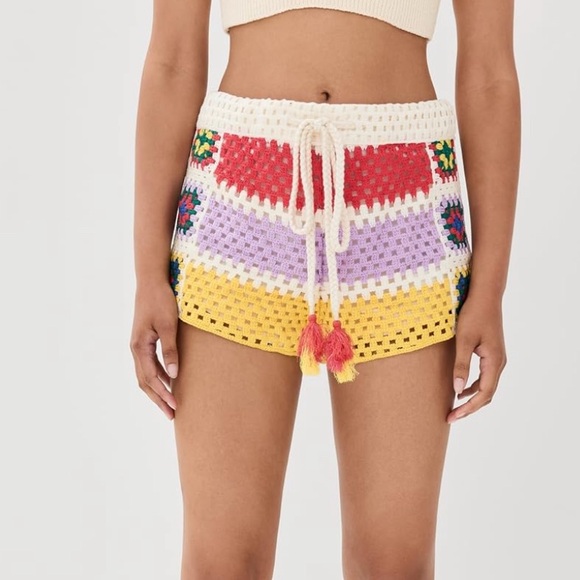 NWT FARM Rio crochet shorts! - Picture 2 of 7